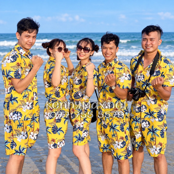 Bộ Áo Sơ Mi Quần Short Đi Biển Họa Tiết Thơm Dứa Cây Dừa Hoa Sứ Vàng Nam Nữ